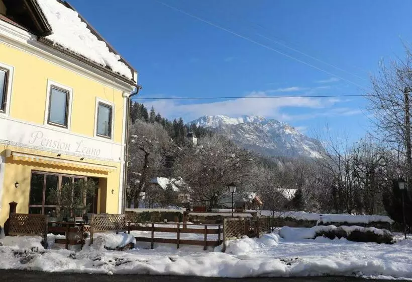 Pension Leano
