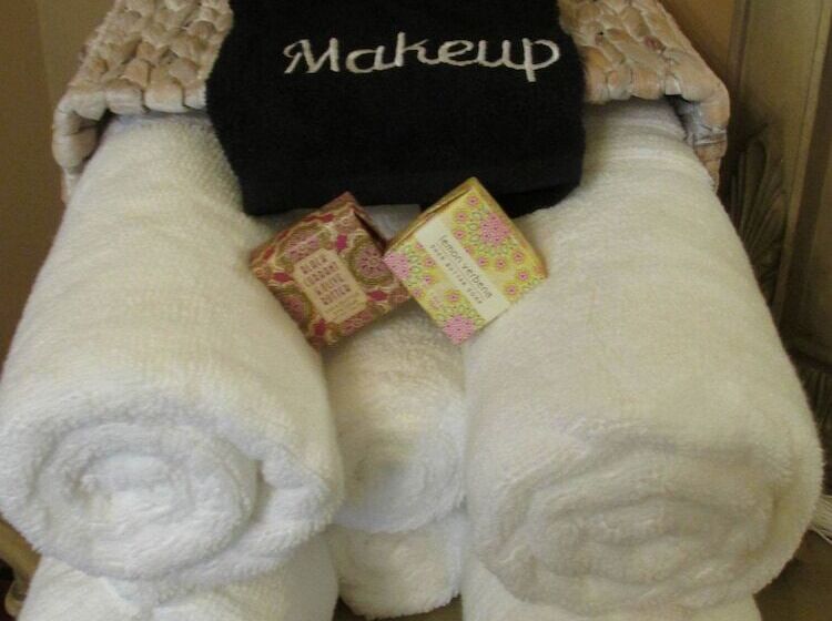 Whole Hearts Bed And Breakfast