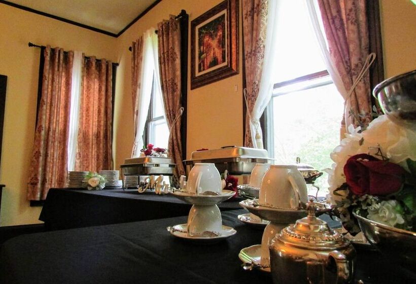 Whole Hearts Bed And Breakfast