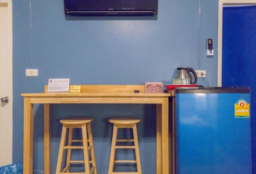 호스텔 The Blue Place Dmk