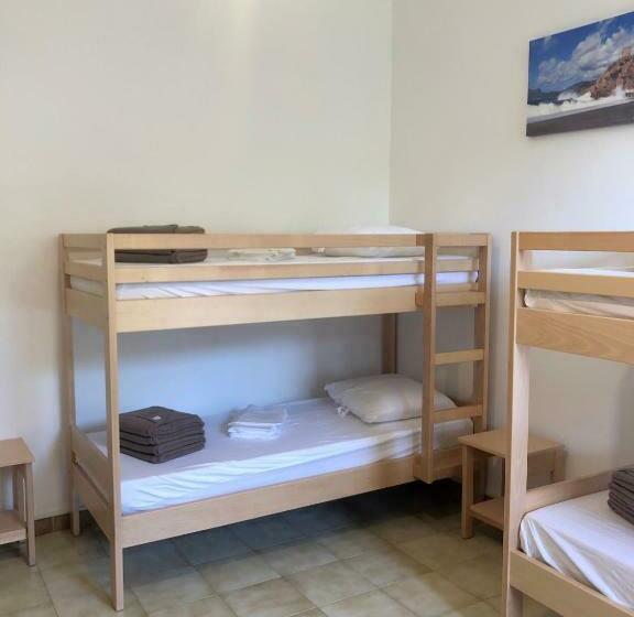 فندق صغير U Castellu