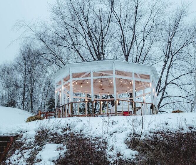 مبيت وإفطار La Maison Bellemare