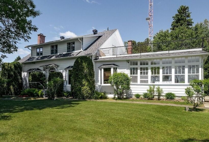 مبيت وإفطار La Maison Bellemare