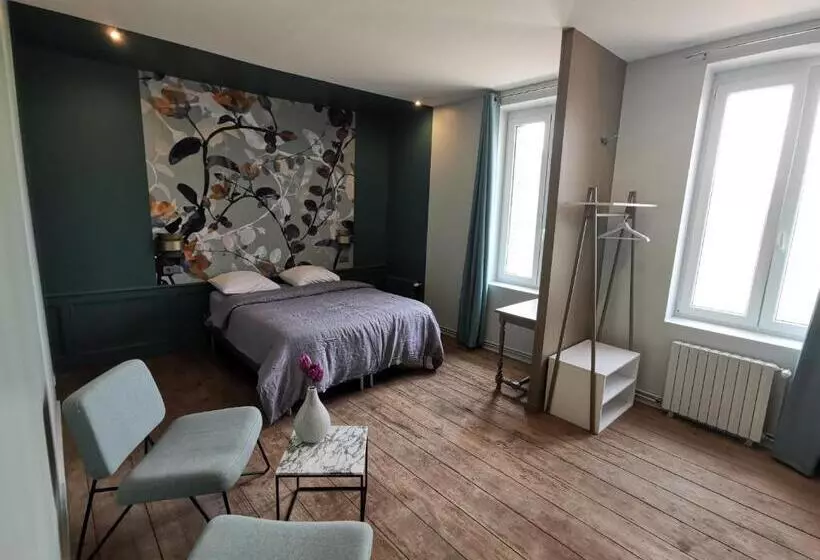 Aamiaismajoitus (B&B) Manoir Des Carreaux Chambres D'hôtes