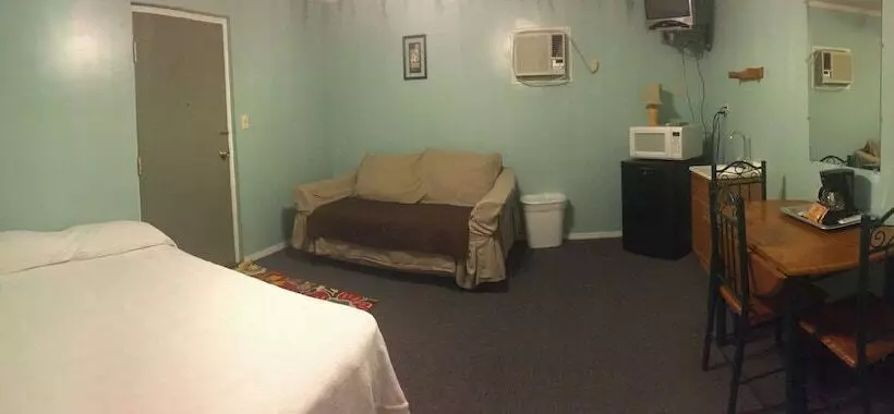 Cindy’s Motel & Rv Park