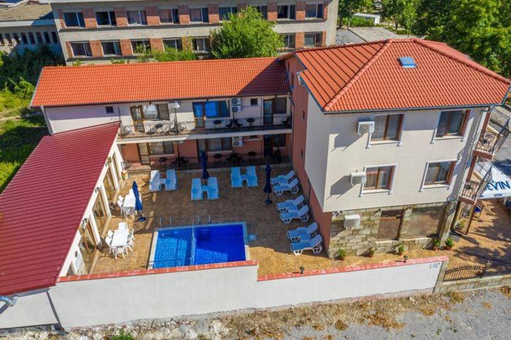 Family Hotel Preslav