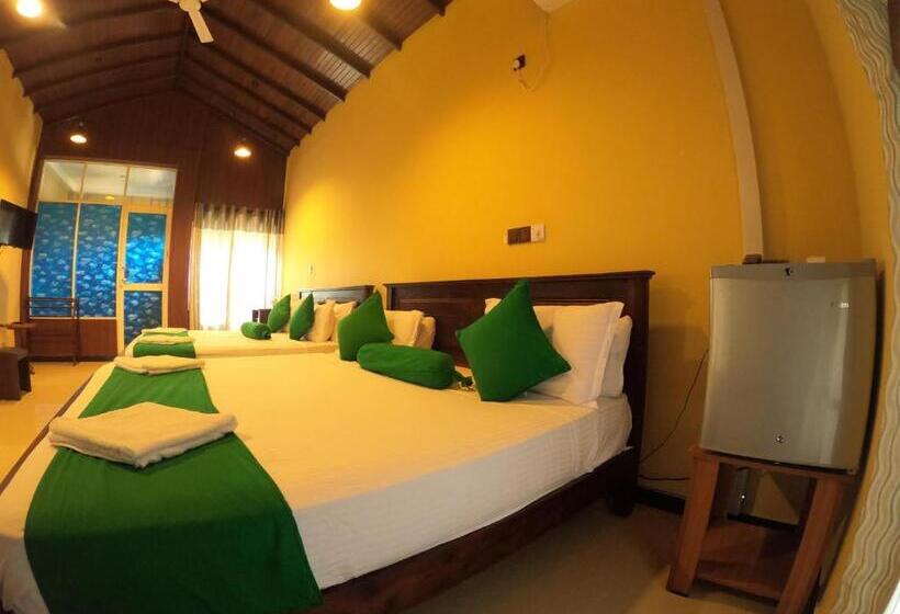 ホテル Mount Seven Holiday Inn