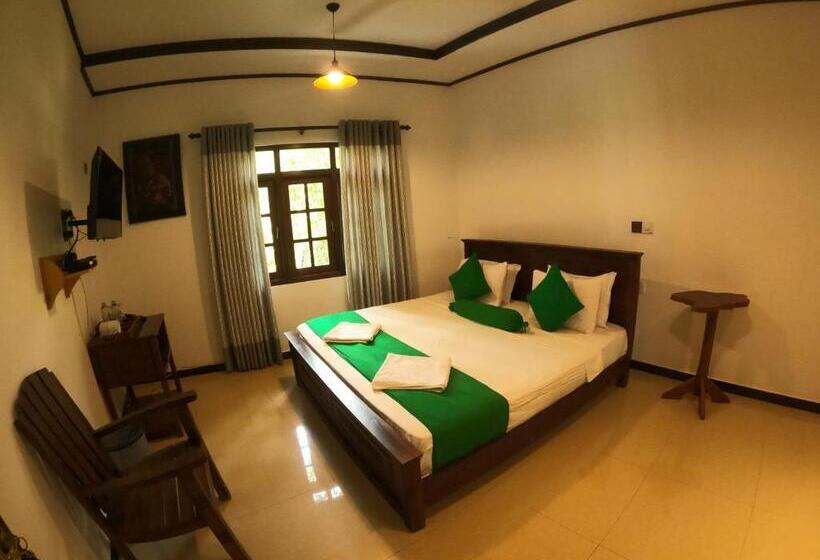 ホテル Mount Seven Holiday Inn