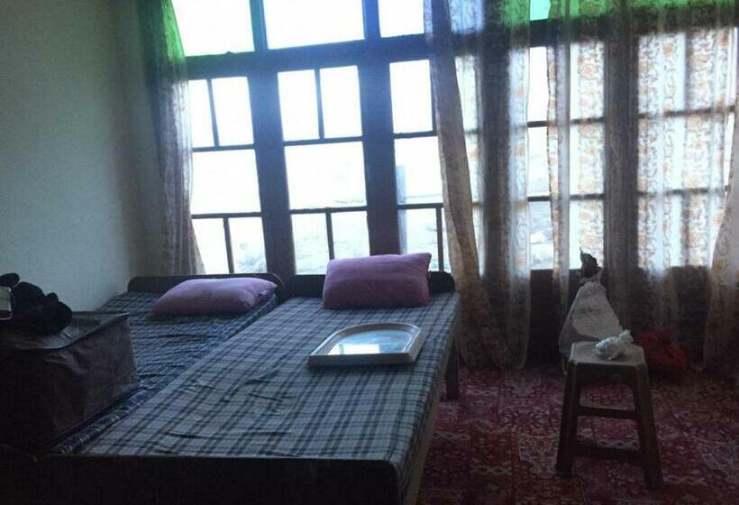 Pensjonat Crean Guest House Karzok, Tsomoriri