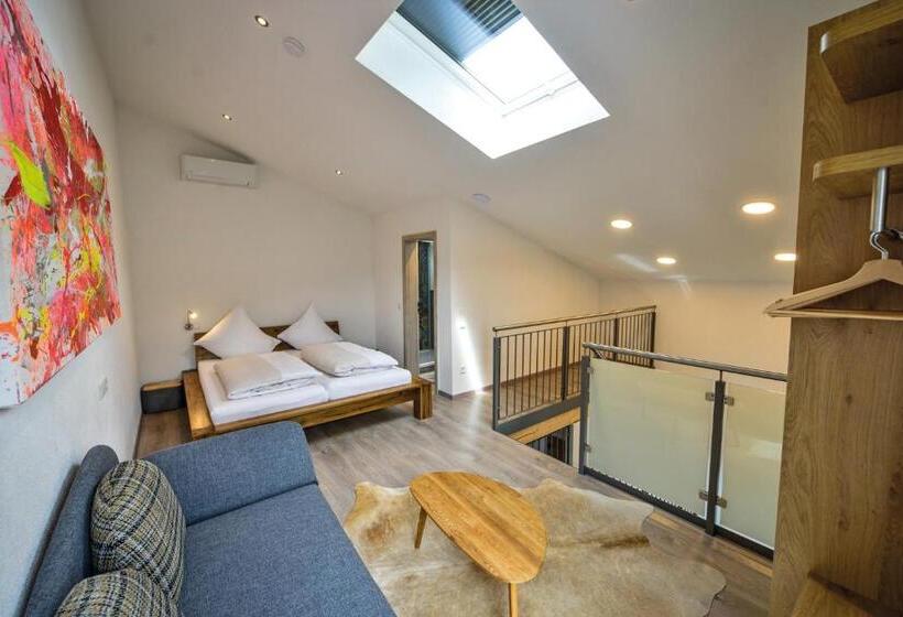 פנסיון Fba Village