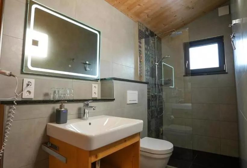 Majatalo Fba Village