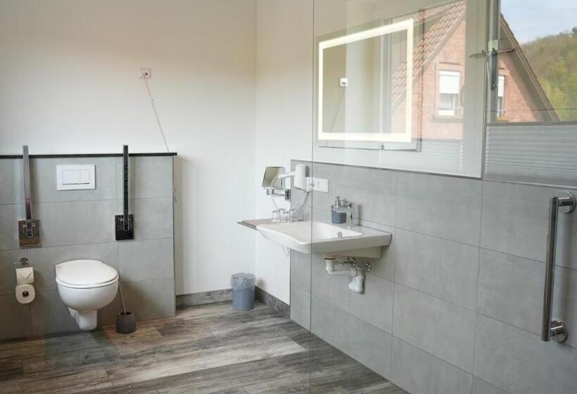 פנסיון Fba Village