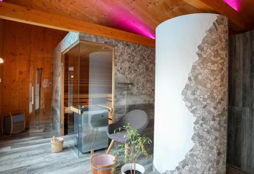 פנסיון Fba Village