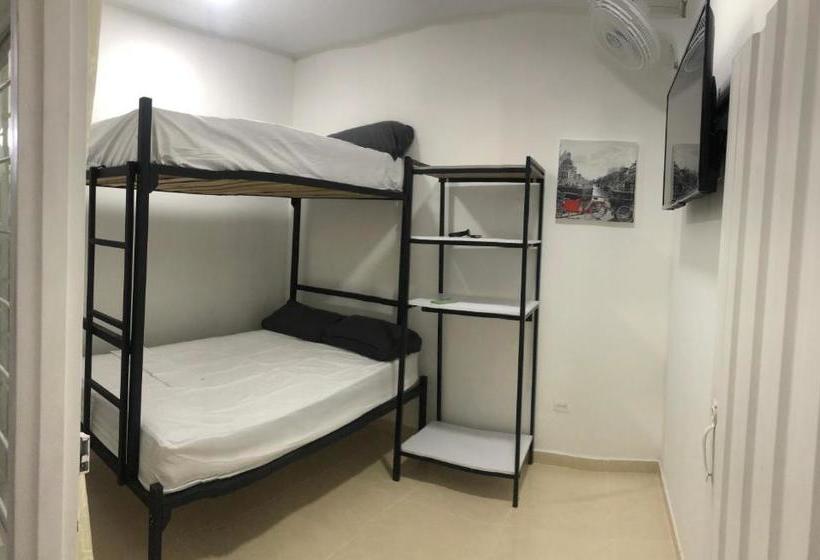 펜션 Kava Casa Hostal