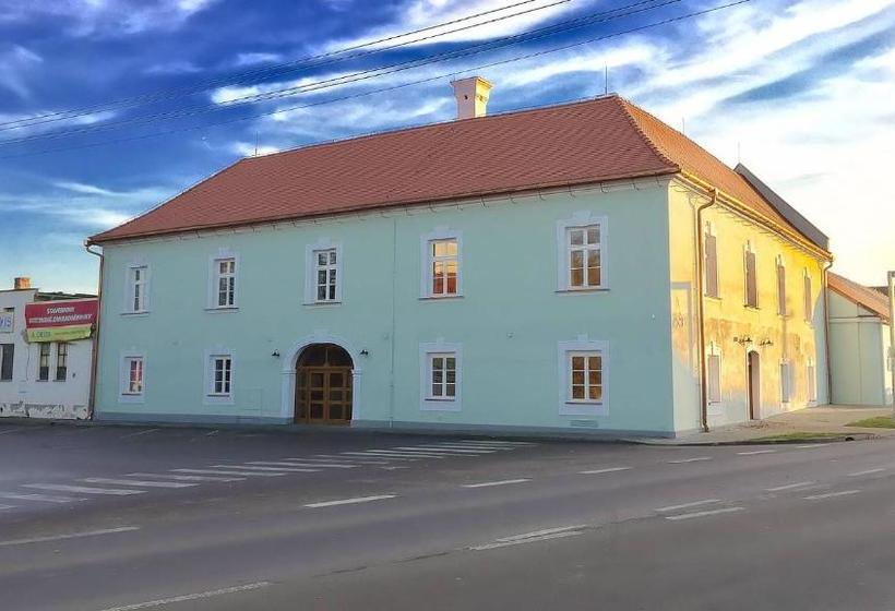 بنسيون Penzion Daníž