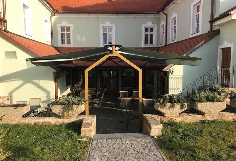 بنسيون Penzion Daníž