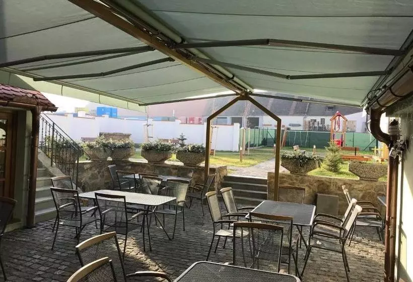 ペンション Penzion Daníž