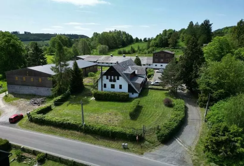 ペンション Hamříkova Stáj