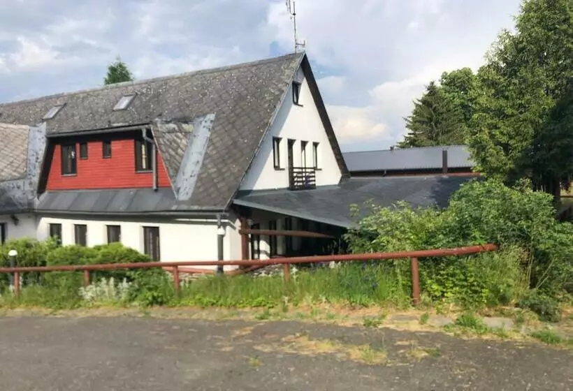 ペンション Hamříkova Stáj