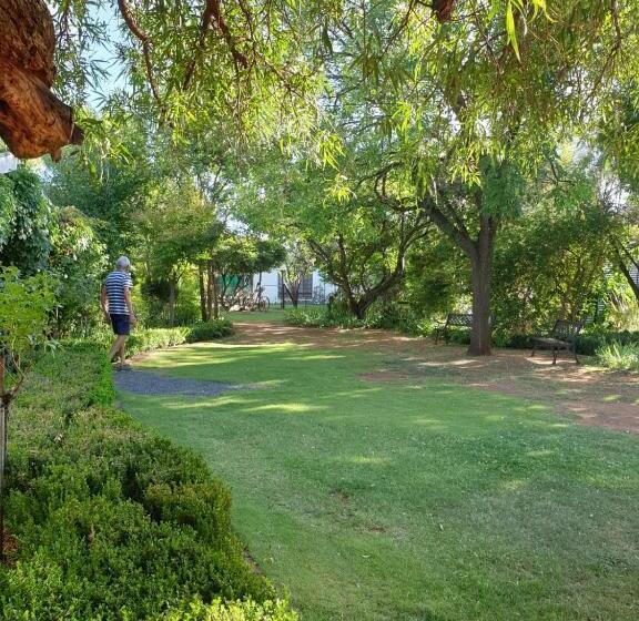 פנסיון Springfontein Guesthouse