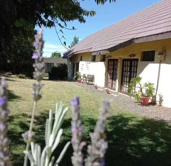 Retkeilymaja Brentwood Lodge