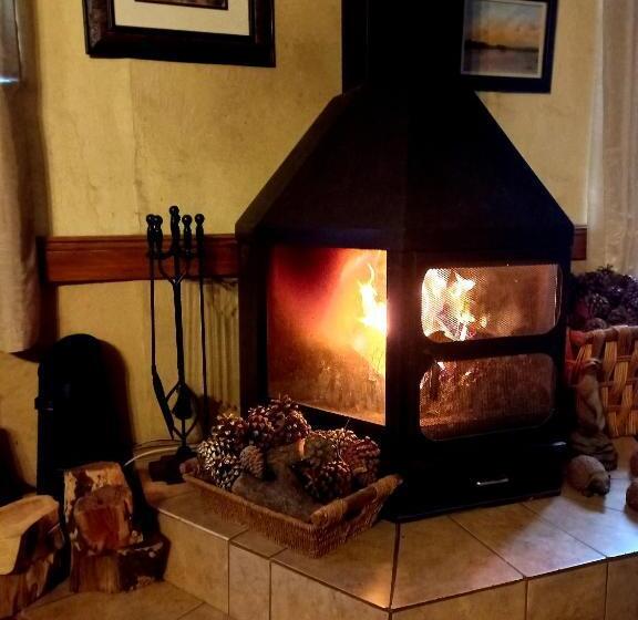 旅馆 Brentwood Lodge