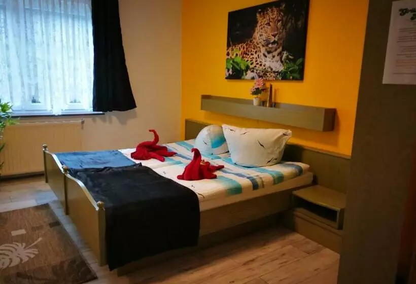 Retkeilymaja Gasthaus&pension Grünes Herz