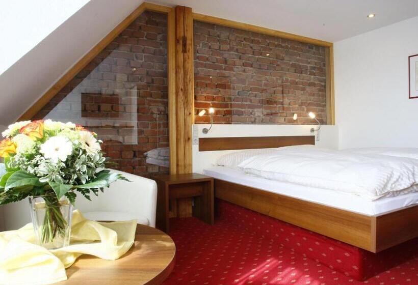 Hospedaria Gästehaus Gühring