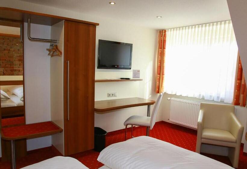 Hospedaria Gästehaus Gühring