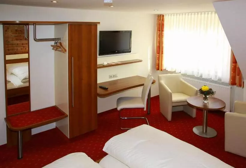 Retkeilymaja Gästehaus Gühring