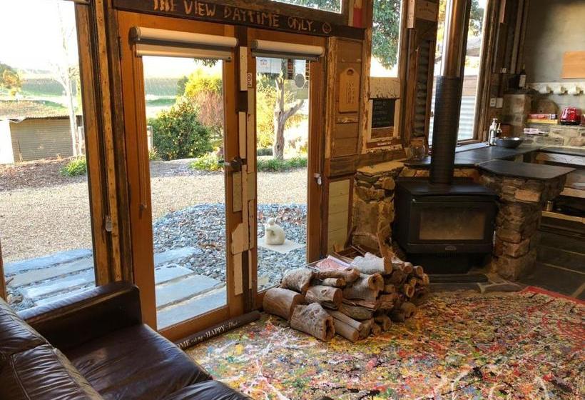 住宿加早餐 Bed In A Shed Too