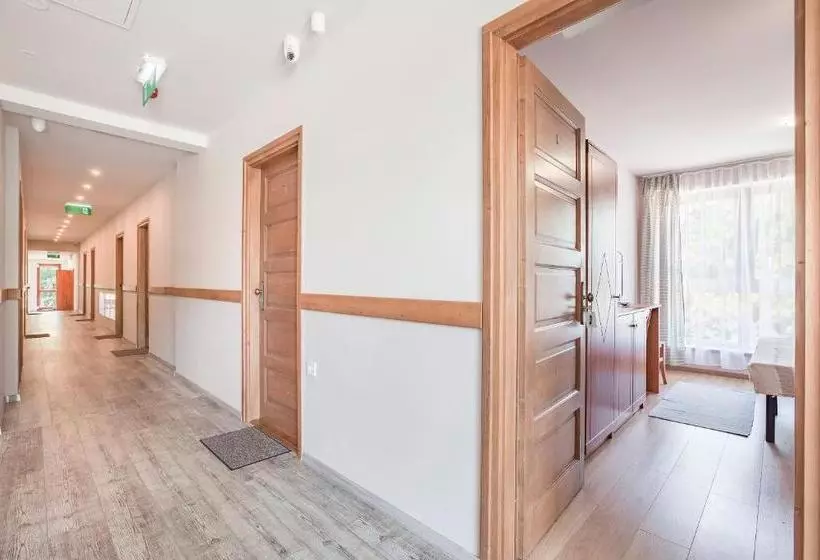 ベッドアンドブレックファースト Tölgyfa Fogadó