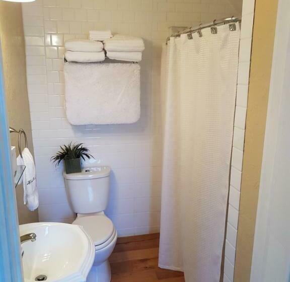 Hellemsfield Inn & Bed And Breakfast