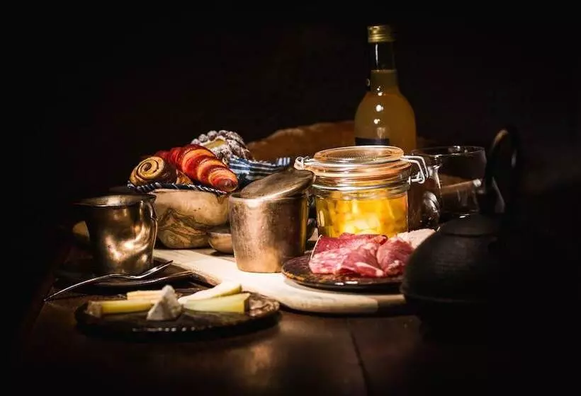 Hotelli Auberge Au Boeuf