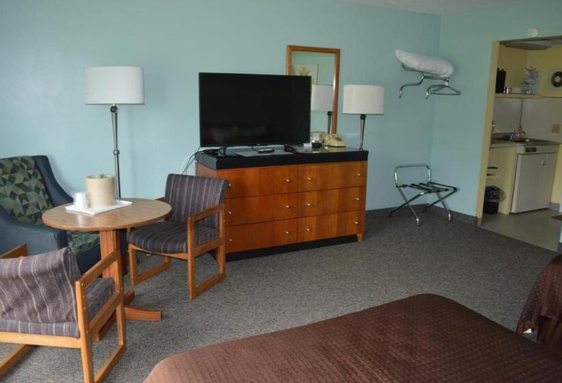 호텔 Copper Lantern Motor Lodge