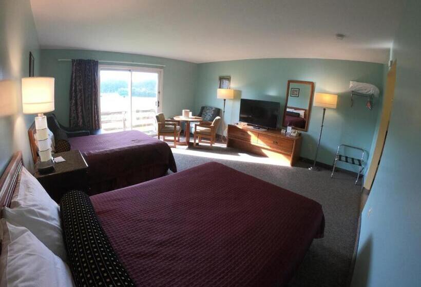 호텔 Copper Lantern Motor Lodge