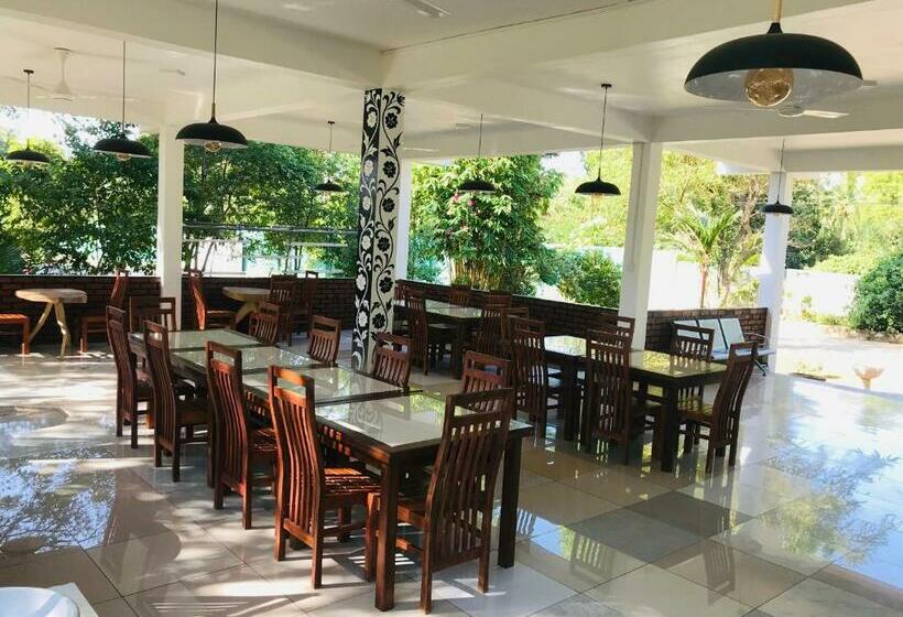 Hotel Leisure Port Restinn