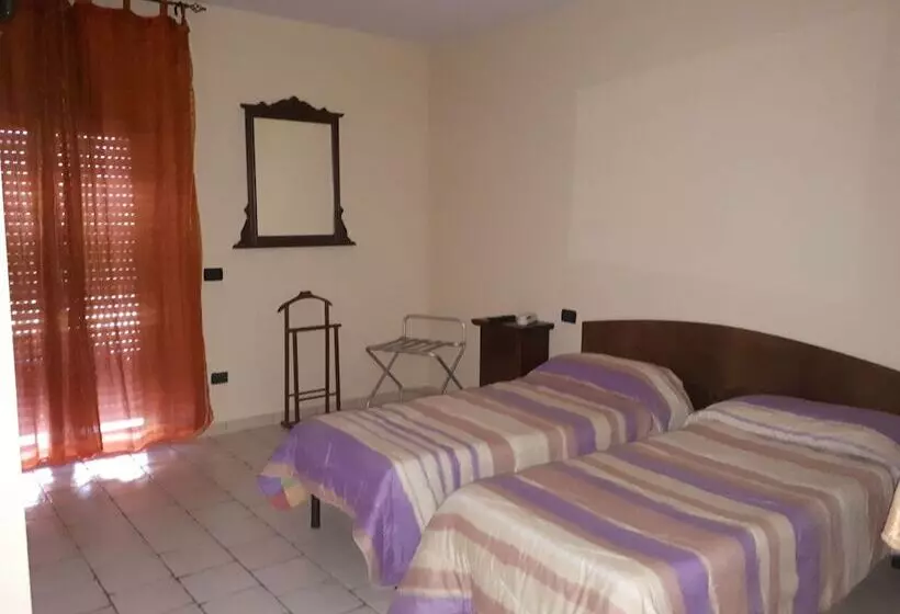 Hotelli Lo Scoiattolo