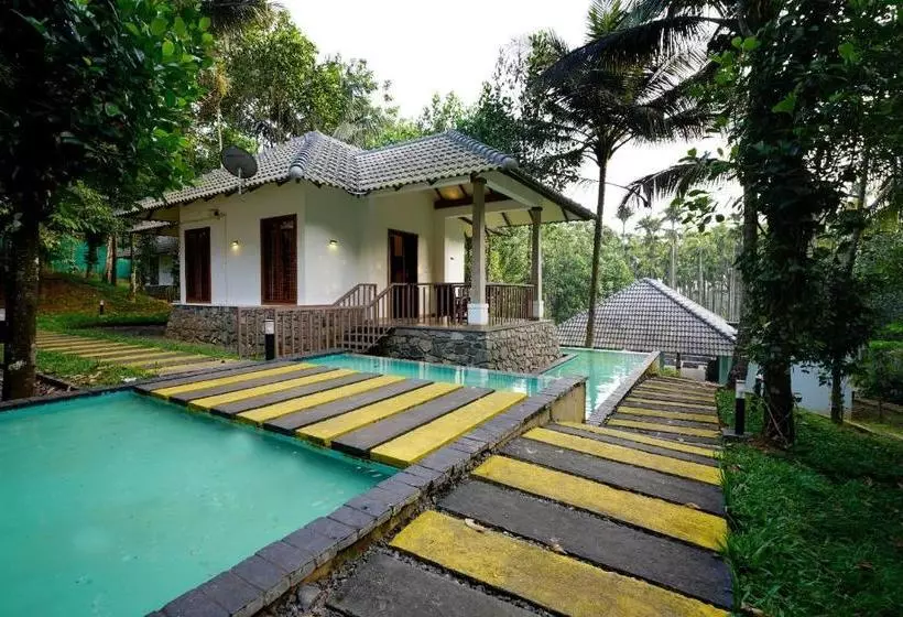 ホテル Oyo 10233 Century Village Resort