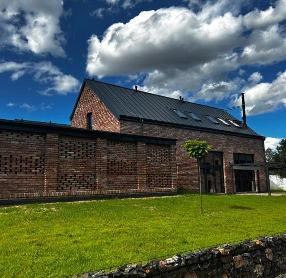 בית מלון כפרי Palace Resort Jíloviště