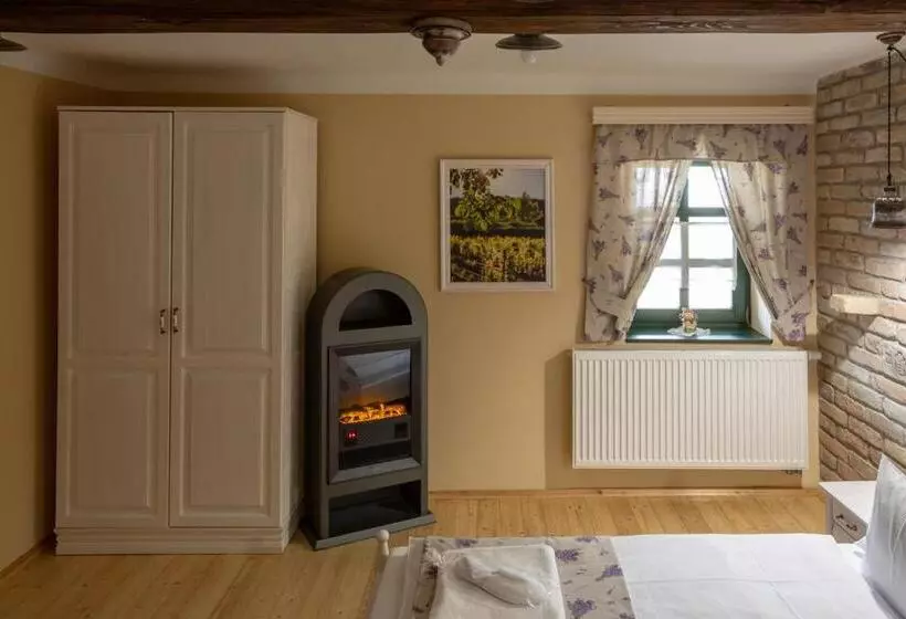 Hotelli Provence Birtok