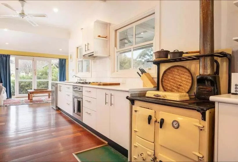ホテル Experience Country Mudgee At Lone Pine Farmhouse