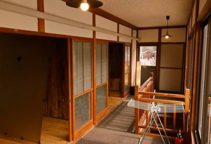 Majatalo Inn The Camp