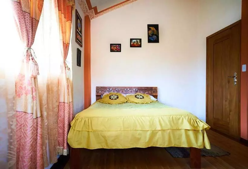 Majatalo Kuyllur ñán