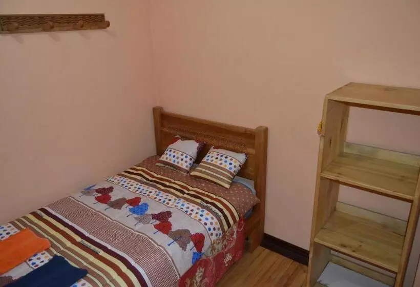 Majatalo Kuyllur ñán