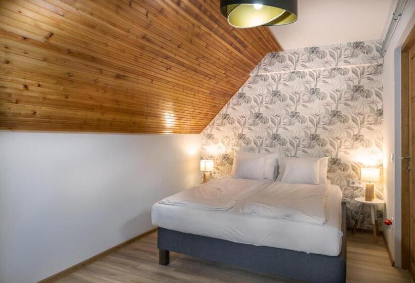 Pensjonat Tiszapart Vendégház