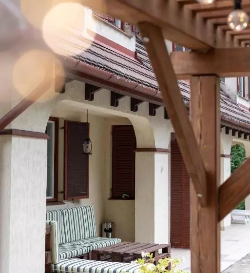 ペンション Tiszapart Vendégház