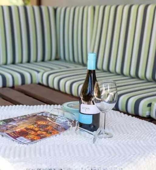 ペンション Tiszapart Vendégház