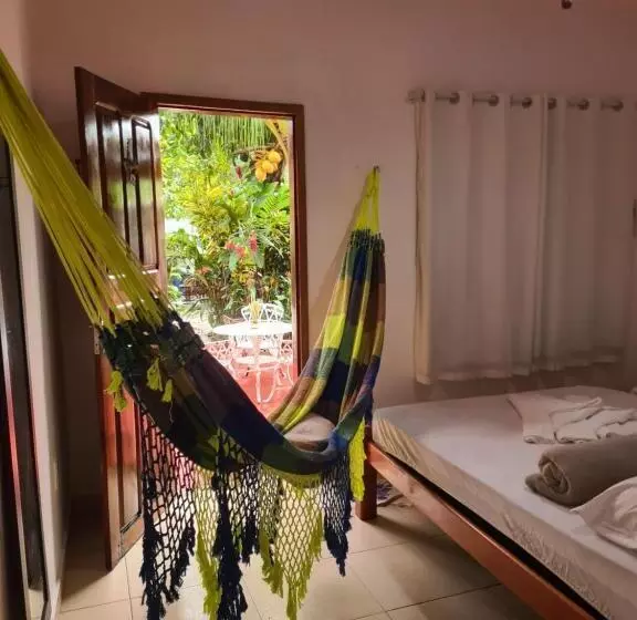 ペンション Vila Shangri La Algodoal  Suítes E Redário