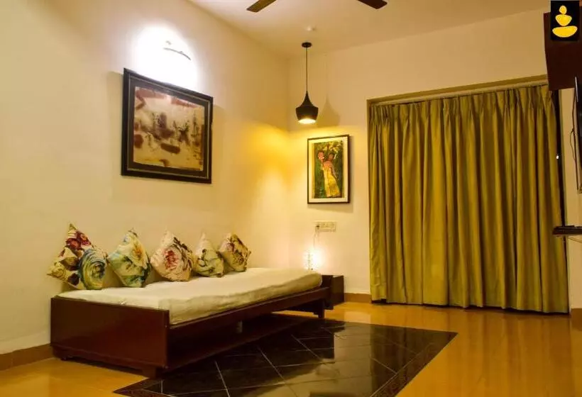 リゾートホテル 3bhk Riverside Stay Reflektions By Livingstone